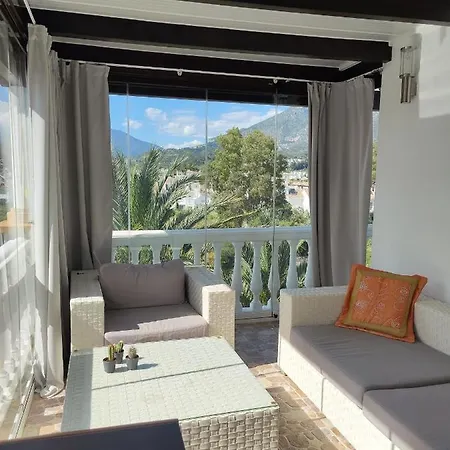 Apartment In Urb Dama De Noche Puerto Banus *