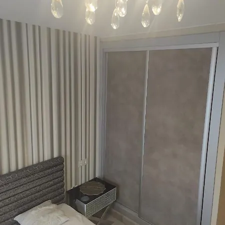 Apartamento In Urb Dama De Noche Puerto Banus *