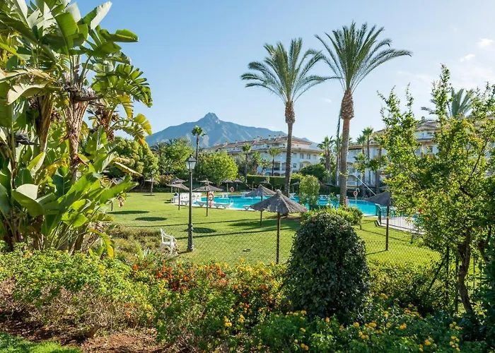 In Urb Dama De Noche Puerto Banus Apartment