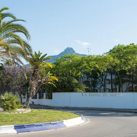 In Urb Dama De Noche Puerto Banus Апартаменты Марбелья