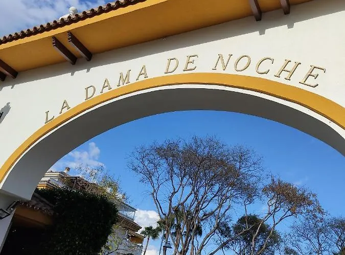 In Urb Dama De Noche Puerto Banus Appartement Marbella